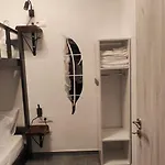Nina's Down Скиатос