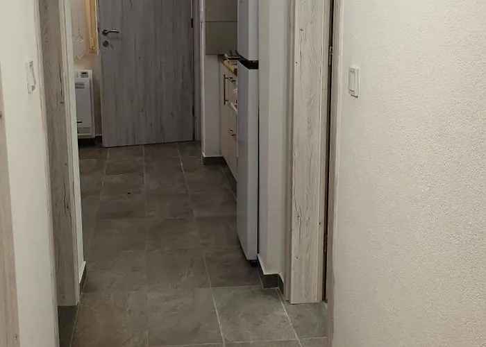 Nina's Down Apartament