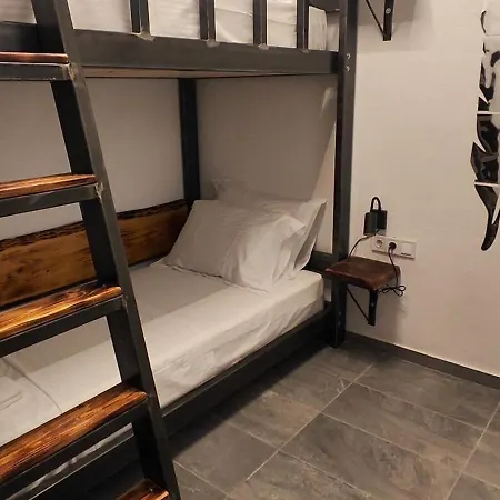 Nina's Down Apartment *